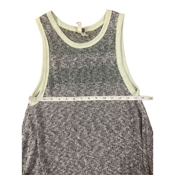 We The Free BumbleBees Knees Sharkbite
Hem Tank tunic open knit sheer size Large - Picture 7 of 10